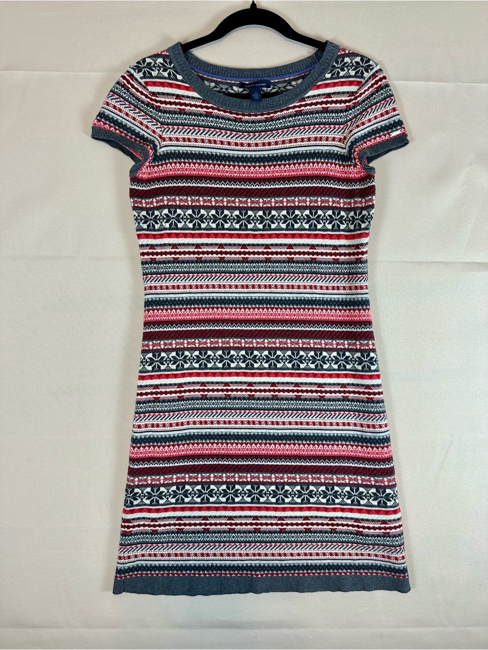 Tommy Hilfiger Fair Isle Sweater Dress Medium Gray Red Snowflake Nordic Bodycon